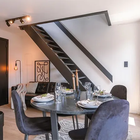 Modern Duplex Apartment In Ghent